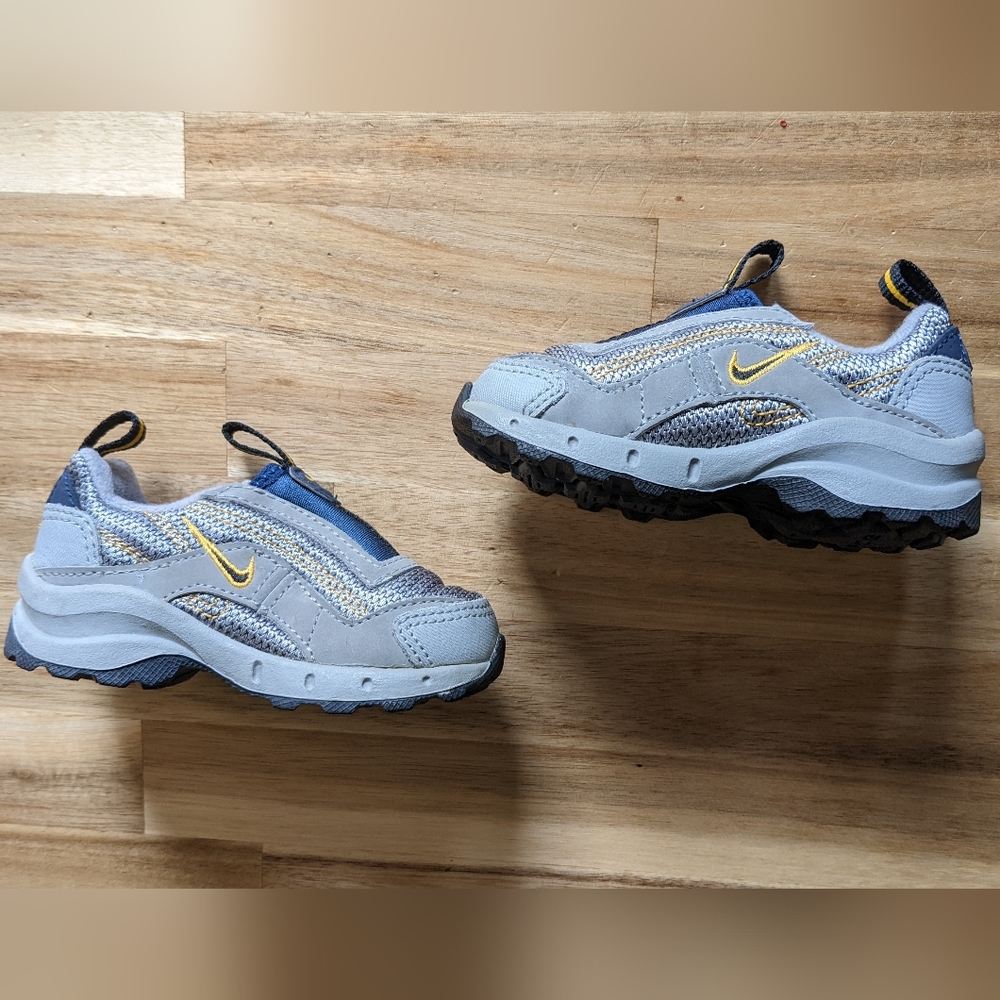 Nike Baby/Toddler Slip On Sneakers 5C